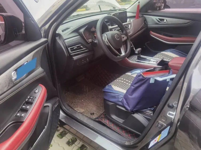 2022 ChangAn CS75 1.5T 180HP L4 7DCT,autocango,china used car exporter,china ev exporter,chinese used car exporter,chinese used ev exporter