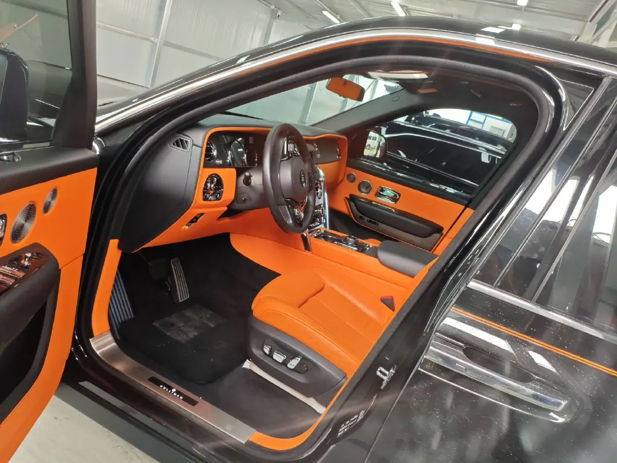 2024 Rolls-Royce Cullinan 6.7T 571HP V12 8AT,autocango,china used car exporter,china ev exporter,chinese used car exporter,chinese used ev exporter