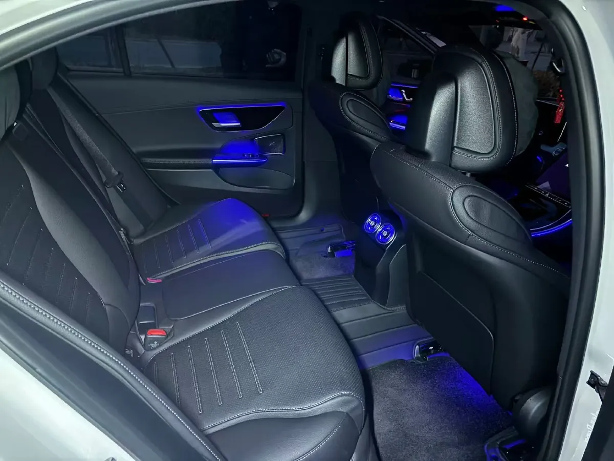 2025 Mercedes-Benz C Class 1.5T 204HP L4 9AT,autocango,china used car exporter,china ev exporter,chinese used car exporter,chinese used ev exporter