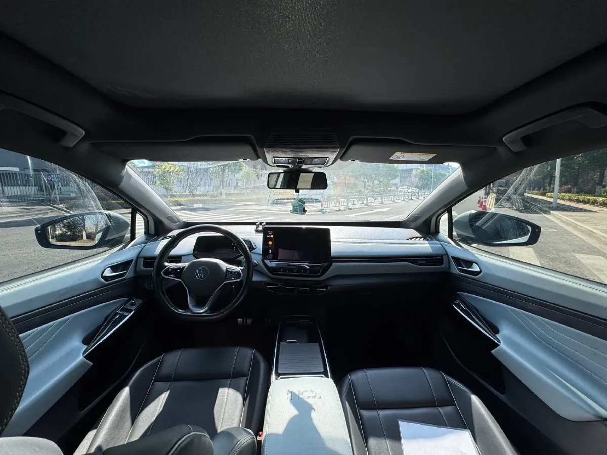 2023 Leapmotor C01 1.5L 95HP L4 REEV 43.7KWH,autocango,china used car exporter,china ev exporter,chinese used car exporter,chinese used ev exporter