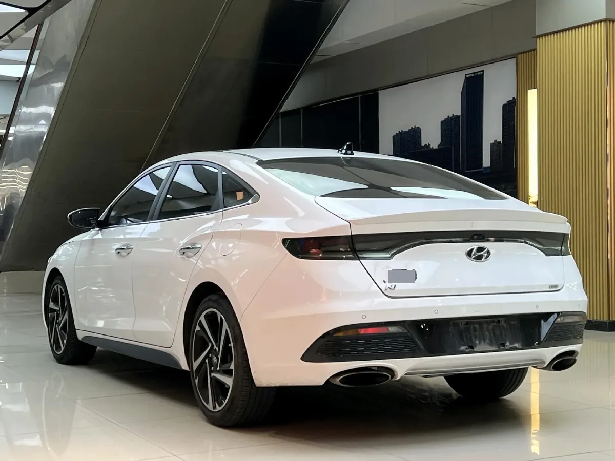 2019 Hyundai La Festa 1.6T 190HP L4 7DCT,autocango,china used car exporter,china ev exporter,chinese used car exporter,chinese used ev exporter