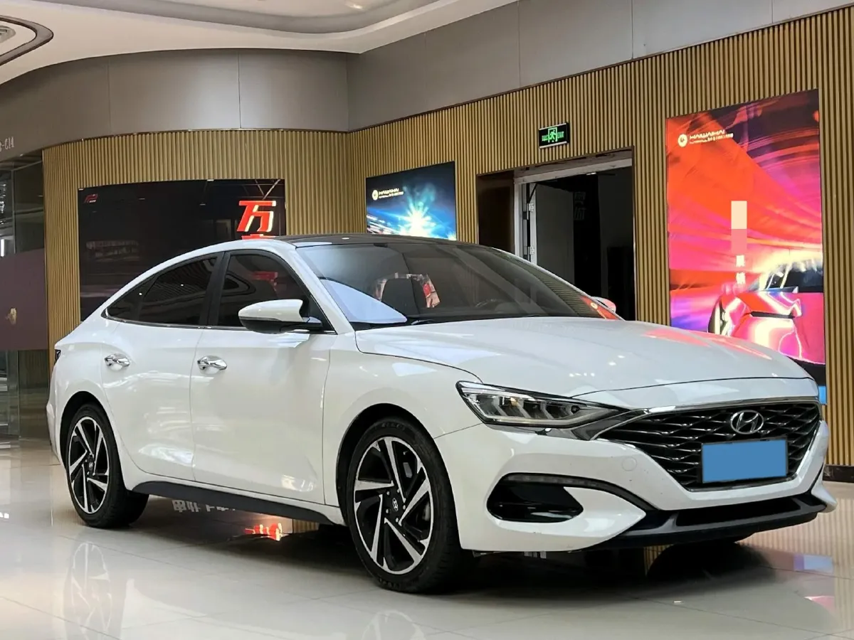 2019 Hyundai La Festa 1.6T 190HP L4 7DCT,autocango,china used car exporter,china ev exporter,chinese used car exporter,chinese used ev exporter