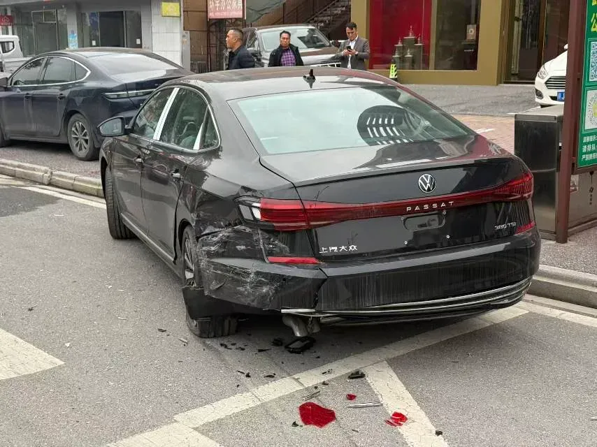 2026 Volkswagen Passat 2.0T 220HP L4 7DCT,autocango,china used car exporter,china ev exporter,chinese used car exporter,chinese used ev exporter