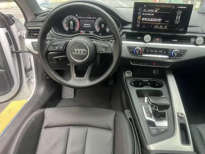 2021 Audi A5 2.0T 204HP L4 7DCT,autocango,china used car exporter,china ev exporter,chinese used car exporter,chinese used ev exporter