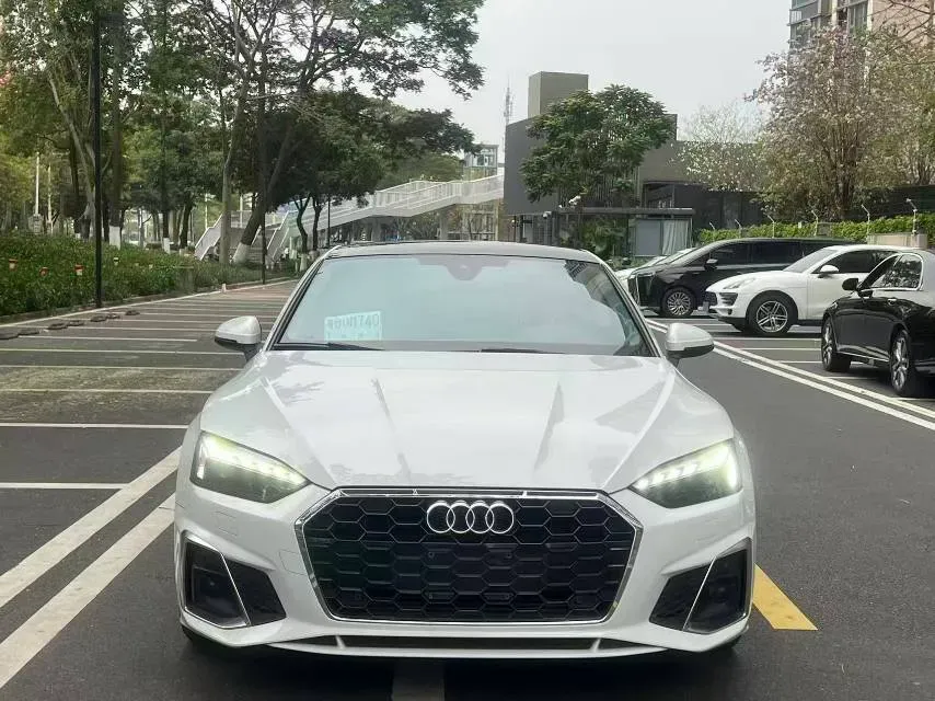 2021 Audi A5 2.0T 204HP L4 7DCT,autocango,china used car exporter,china ev exporter,chinese used car exporter,chinese used ev exporter