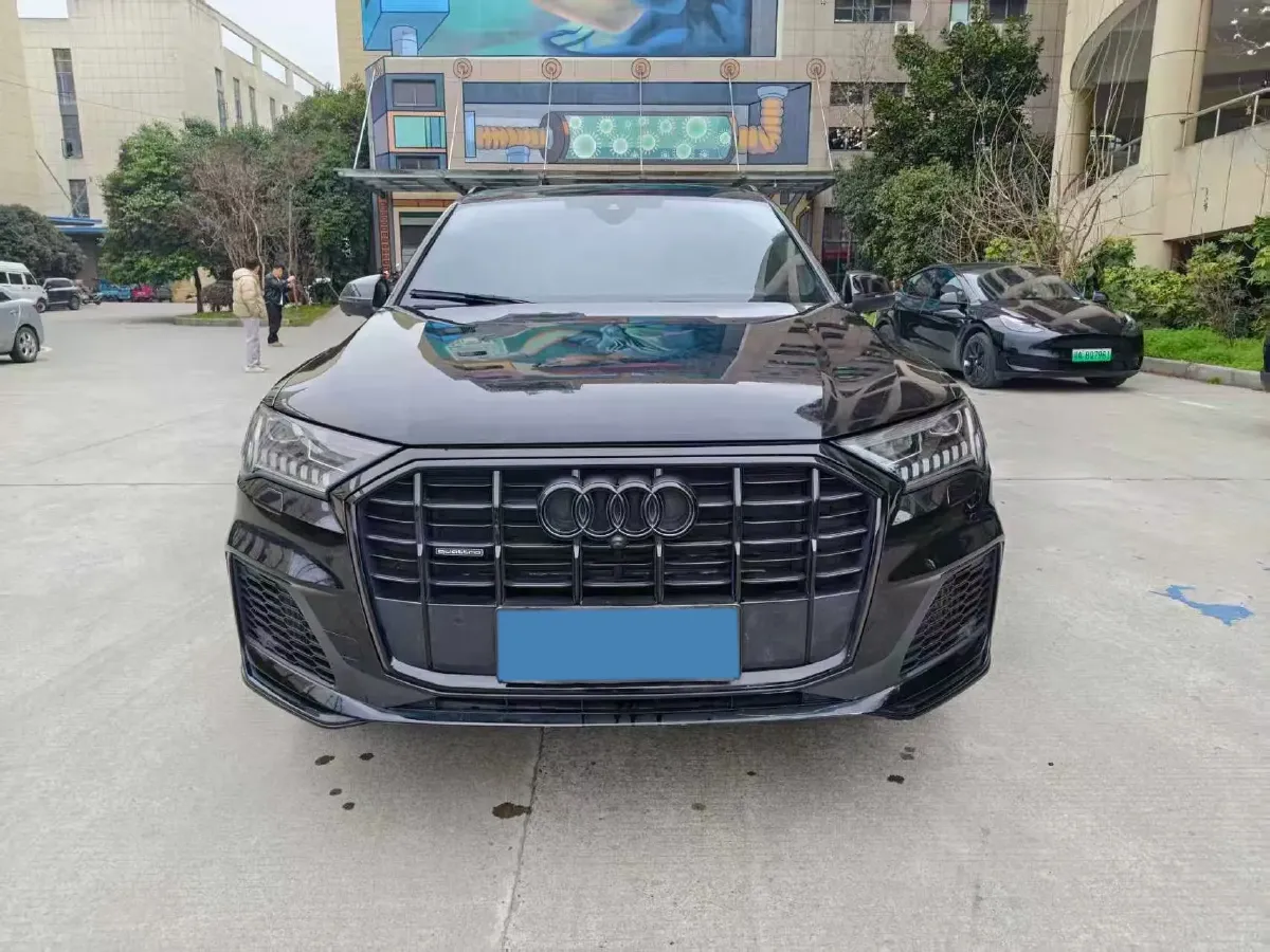 2022 Audi Q7 3.0T 340HP V6 8AT,autocango,china used car exporter,china ev exporter,chinese used car exporter,chinese used ev exporter
