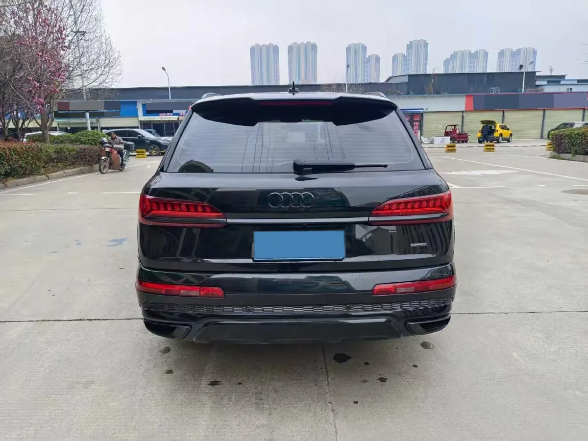 2022 Audi Q7 3.0T 340HP V6 8AT,autocango,china used car exporter,china ev exporter,chinese used car exporter,chinese used ev exporter