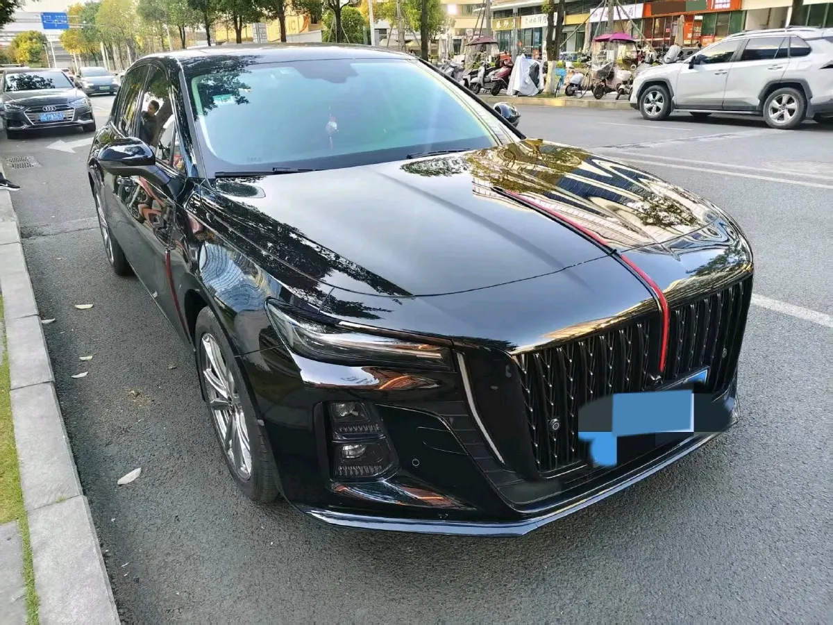 2025 HongQi H5 1.5T 169HP L4 7DCT,autocango,china used car exporter,china ev exporter,chinese used car exporter,chinese used ev exporter