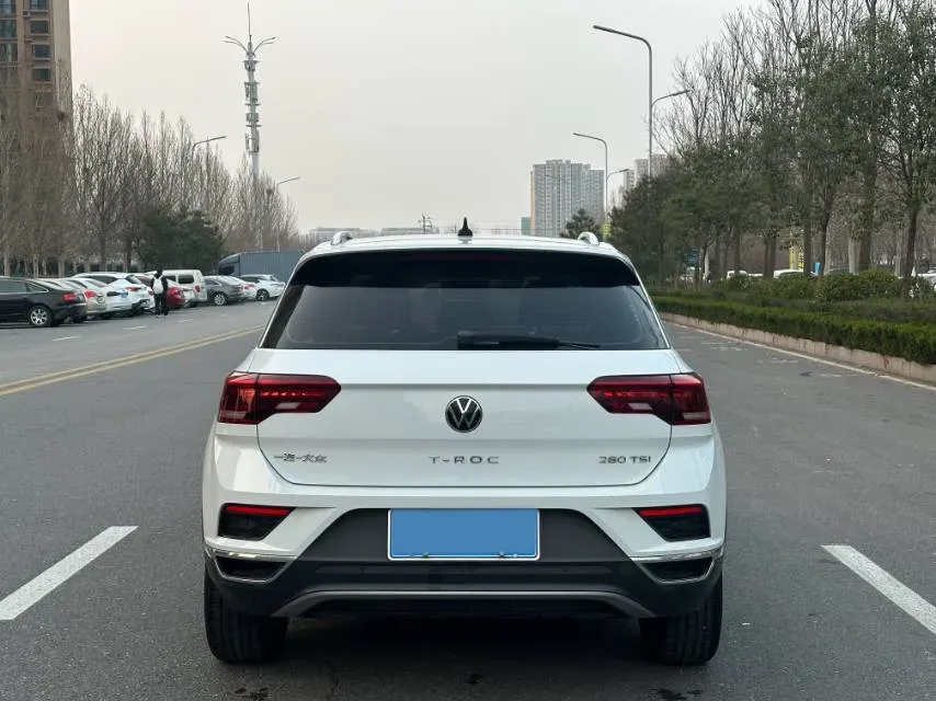 2021 Volkswagen T-Roc 1.4T 150HP L4 7DCT,autocango,china used car exporter,china ev exporter,chinese used car exporter,chinese used ev exporter