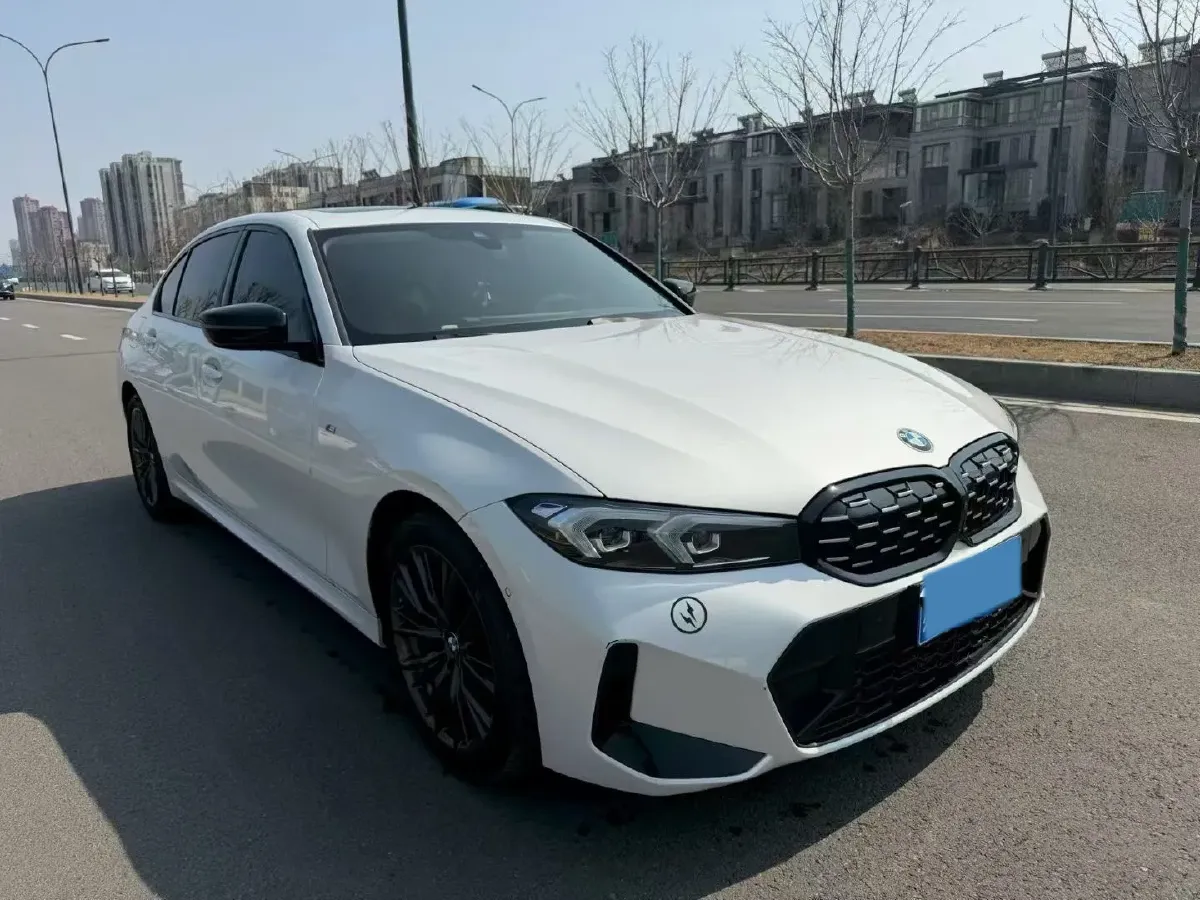 2023 BMW 3 Series 2.0T 184HP L4 8AT,autocango,china used car exporter,china ev exporter,chinese used car exporter,chinese used ev exporter