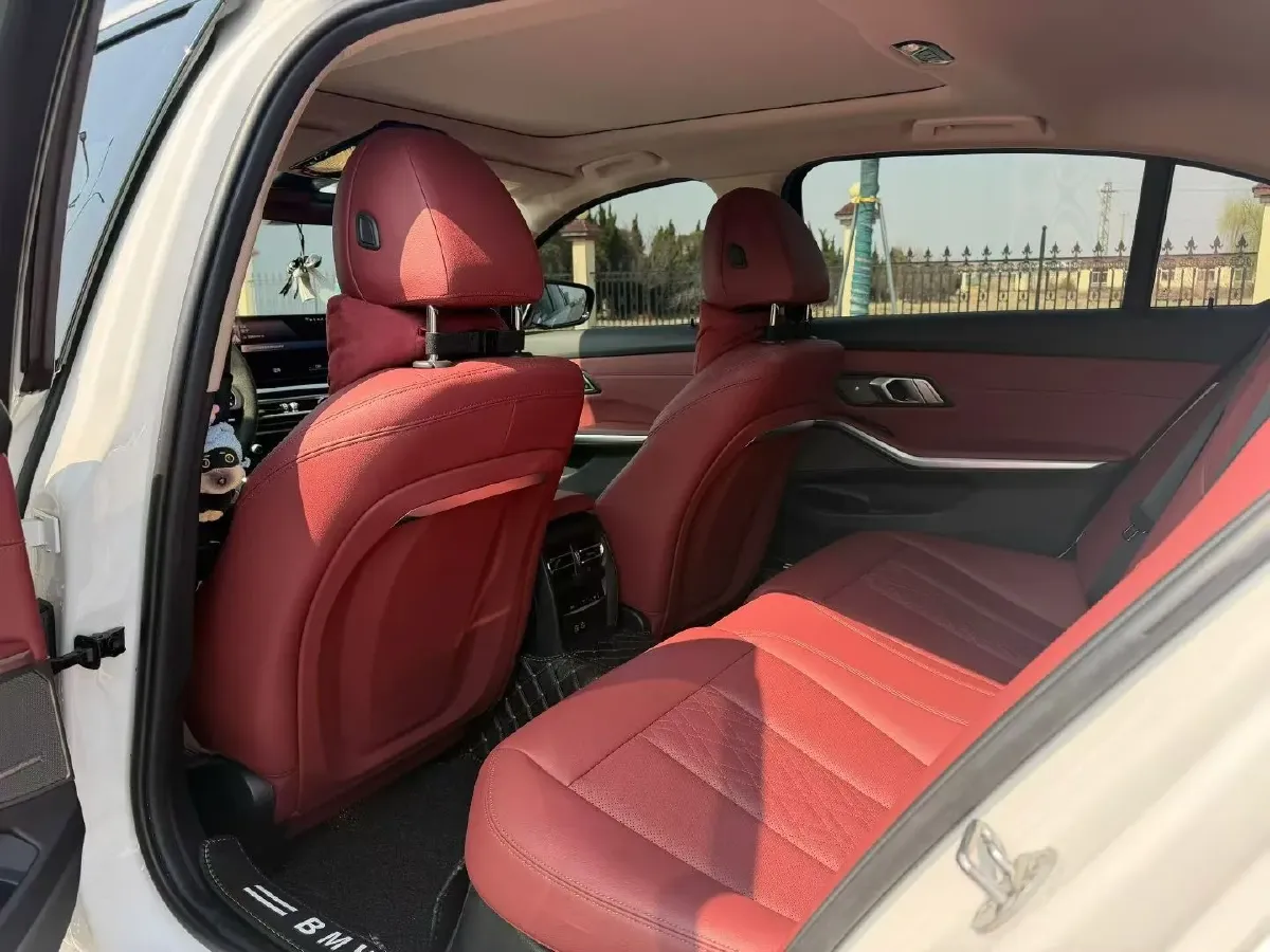 2023 BMW 3 Series 2.0T 184HP L4 8AT,autocango,china used car exporter,china ev exporter,chinese used car exporter,chinese used ev exporter