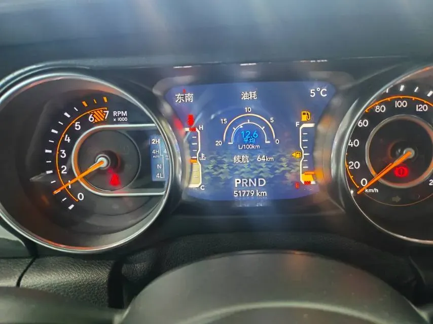 2021 Jeep Wrangler 2.0T 266HP L4 8AT,autocango,china used car exporter,china ev exporter,chinese used car exporter,chinese used ev exporter