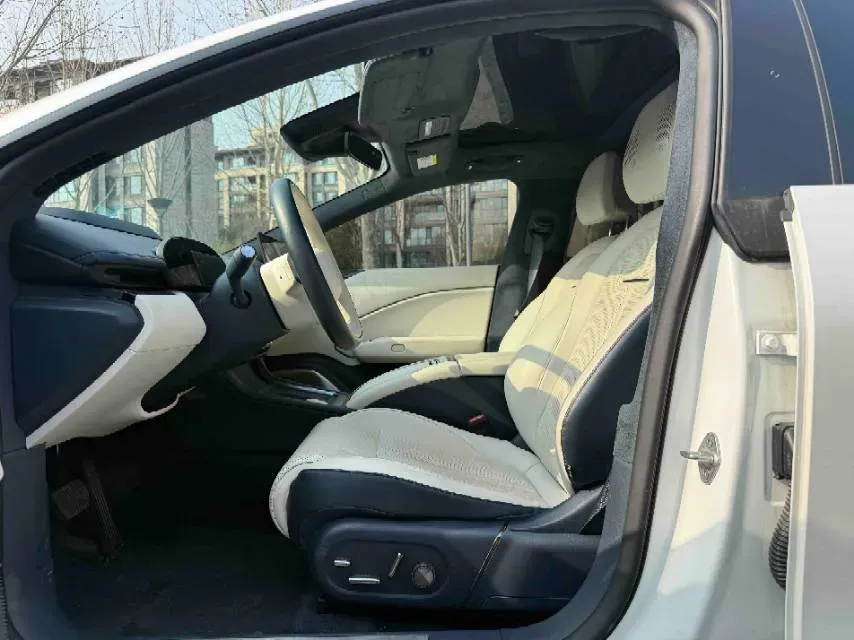 2024 Zeekr 007 BEV 100KWH,autocango,china used car exporter,china ev exporter,chinese used car exporter,chinese used ev exporter