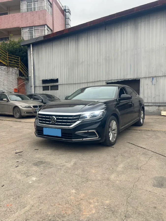2020 Volkswagen Passat 2.0T 186HP L4 7DCT,autocango,china used car exporter,china ev exporter,chinese used car exporter,chinese used ev exporter