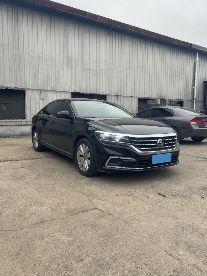 2020 Volkswagen Passat 2.0T 186HP L4 7DCT,autocango,china used car exporter,china ev exporter,chinese used car exporter,chinese used ev exporter