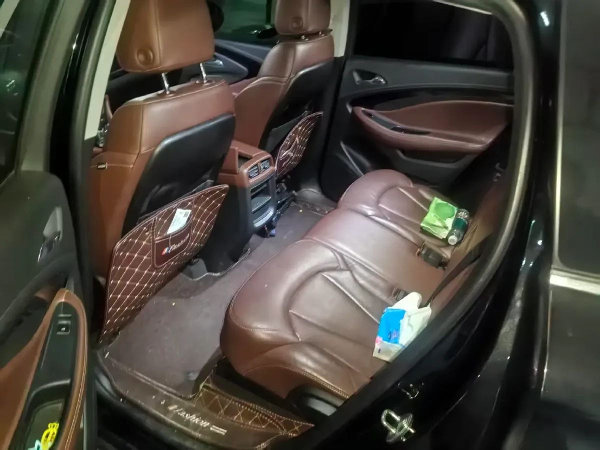 2021 Buick EnvisionPlus 1.5T 169HP L4 7DCT,autocango,china used car exporter,china ev exporter,chinese used car exporter,chinese used ev exporter