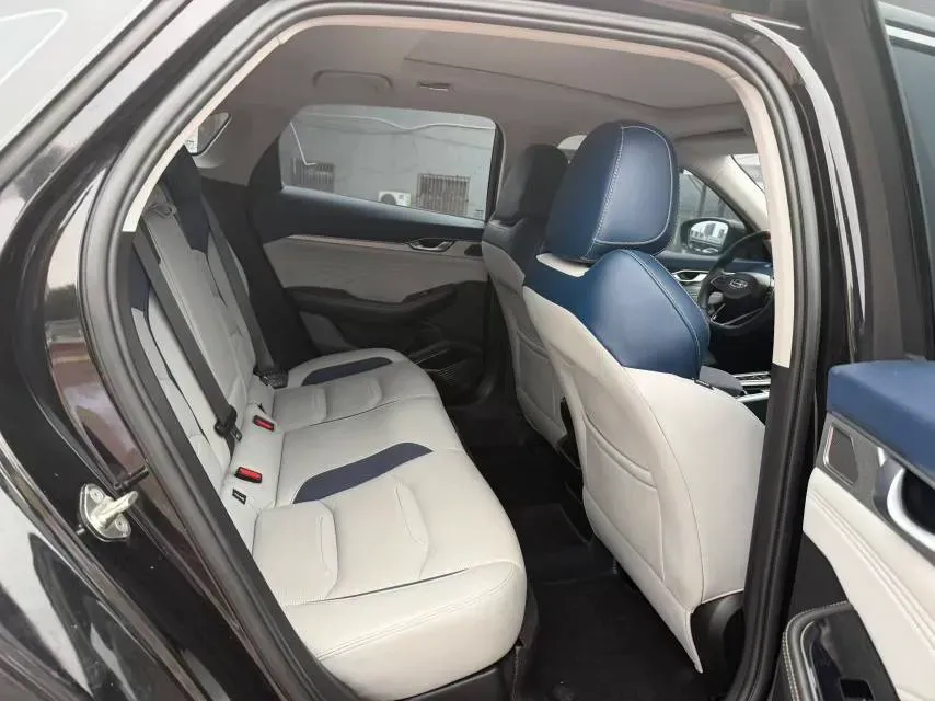 2021 Geely Preface 2.0T 190HP L4 7DCT,autocango,china used car exporter,china ev exporter,chinese used car exporter,chinese used ev exporter