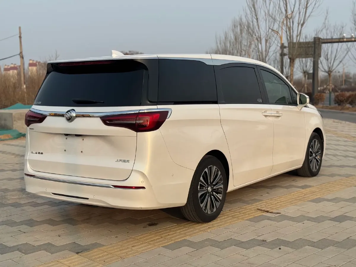 2021 Buick GL8 2.0T 237HP L4 9AT,autocango,china used car exporter,china ev exporter,chinese used car exporter,chinese used ev exporter