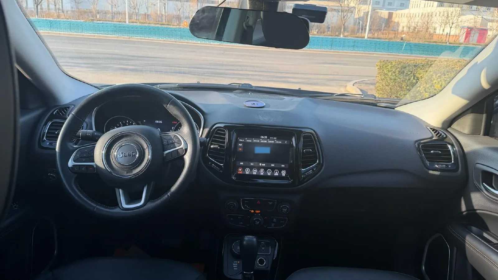 2019 Jeep Compass 1.3T 173HP L4 9AT,autocango,china used car exporter,china ev exporter,chinese used car exporter,chinese used ev exporter