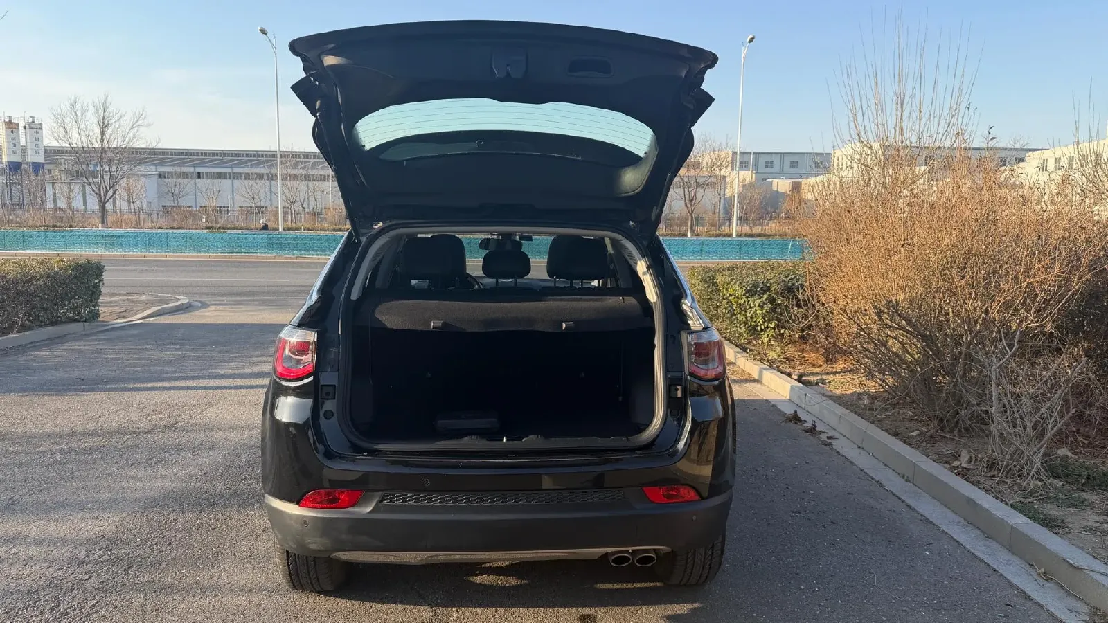 2019 Jeep Compass 1.3T 173HP L4 9AT,autocango,china used car exporter,china ev exporter,chinese used car exporter,chinese used ev exporter