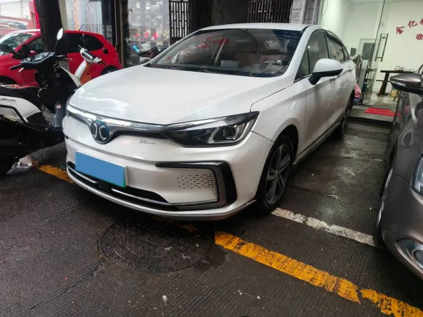 2018 BeiJing Auto EU5 BEV 53.66KWH,autocango,china used car exporter,china ev exporter,chinese used car exporter,chinese used ev exporter