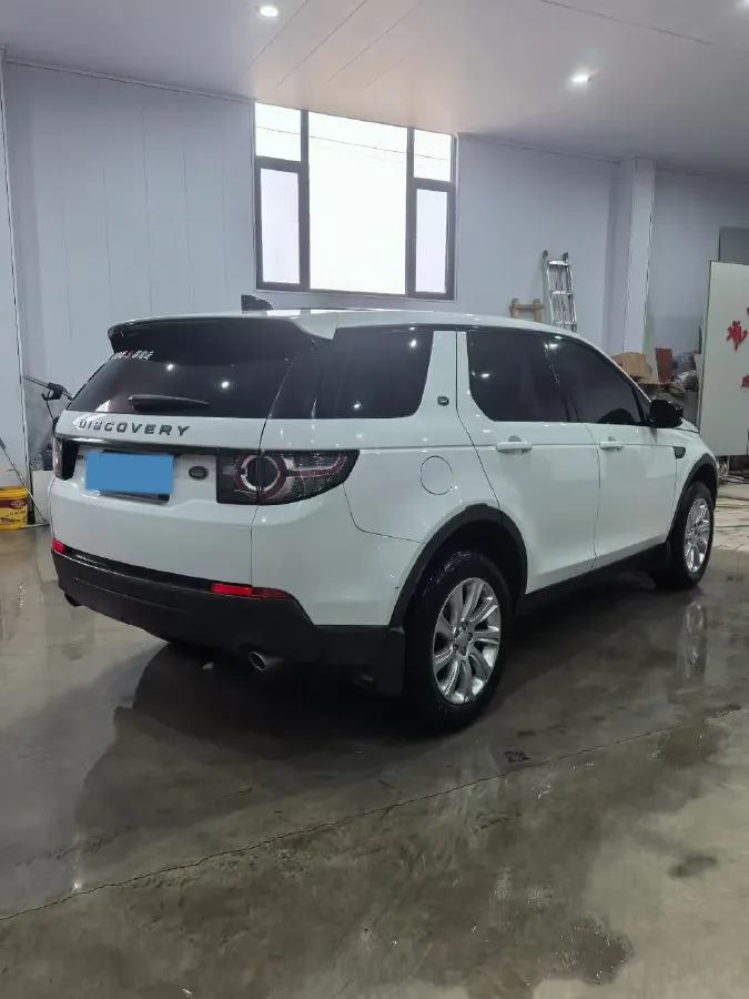 2019 Land Rover Discovery Sport 2.0T 241HP L4 9AT,autocango,china used car exporter,china ev exporter,chinese used car exporter,chinese used ev exporter