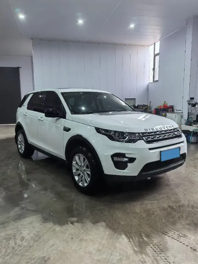 2019 Land Rover Discovery Sport 2.0T 241HP L4 9AT,autocango,china used car exporter,china ev exporter,chinese used car exporter,chinese used ev exporter
