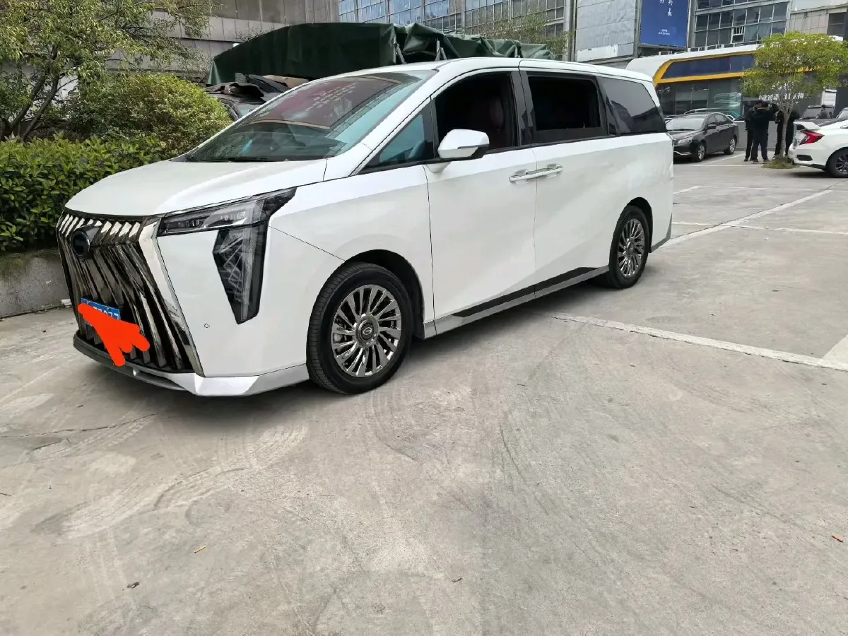 2024 GAC Trumpchi M8 2.0T 252HP L4 8AT,autocango,china used car exporter,china ev exporter,chinese used car exporter,chinese used ev exporter