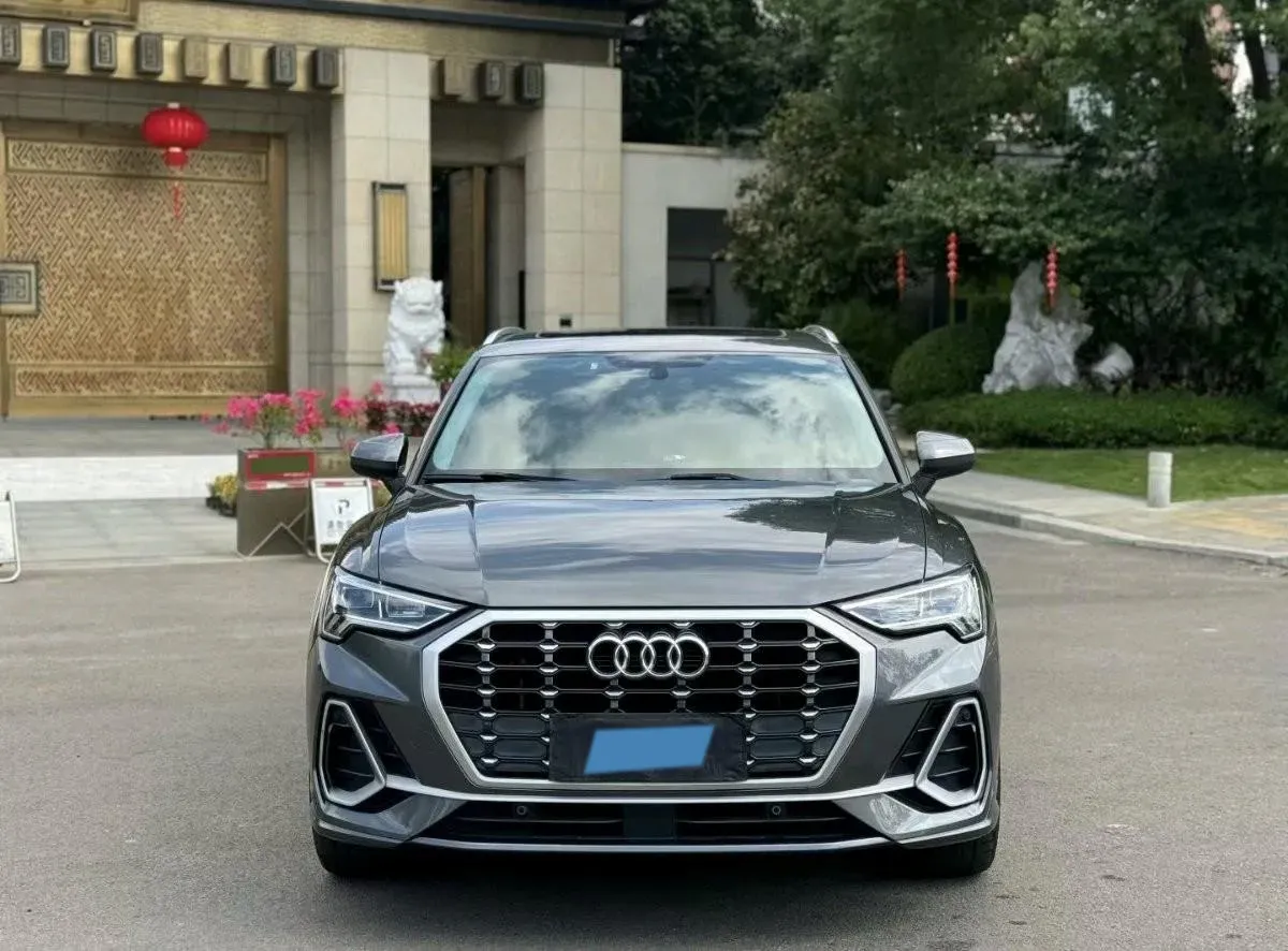 2020 Audi Q3 1.4T 150HP L4 7DCT,autocango,china used car exporter,china ev exporter,chinese used car exporter,chinese used ev exporter