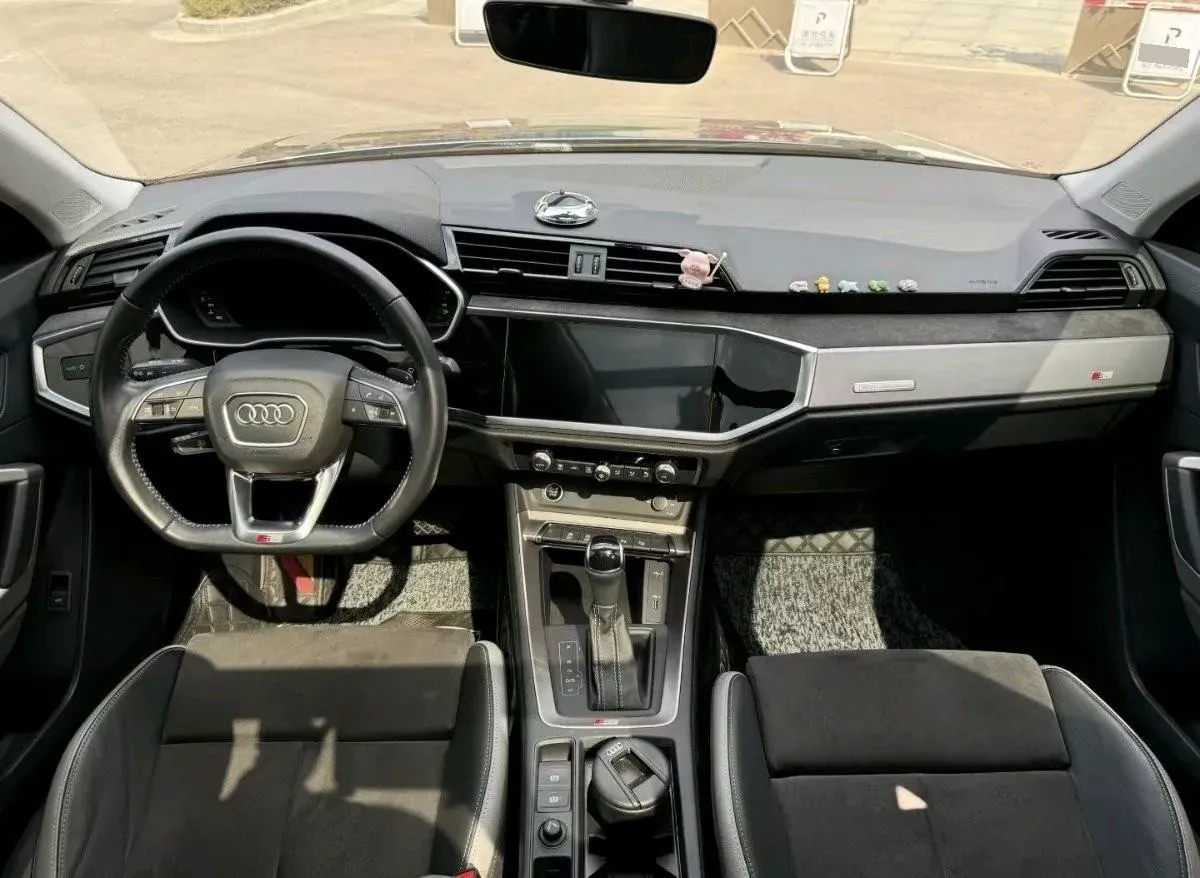 2020 Audi Q3 1.4T 150HP L4 7DCT,autocango,china used car exporter,china ev exporter,chinese used car exporter,chinese used ev exporter