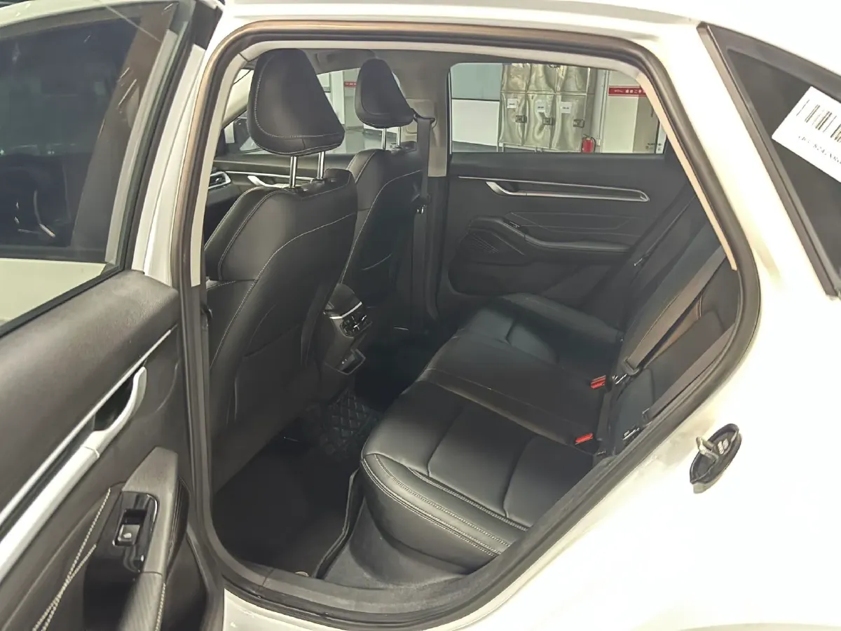 2025 Geely Emgrand 1.5L 127HP L4 CVT,autocango,china used car exporter,china ev exporter,chinese used car exporter,chinese used ev exporter