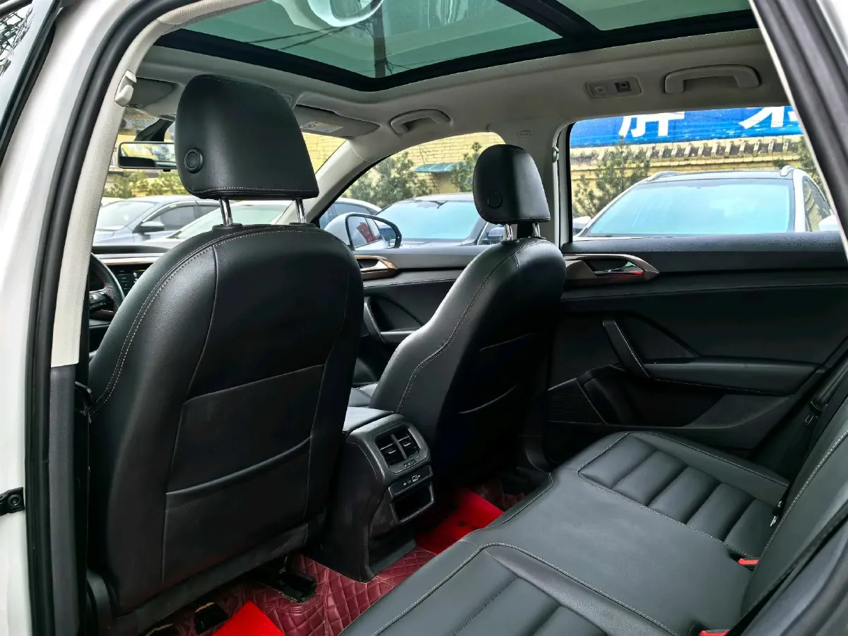 2021 Volkswagen Tharu 1.4T 150HP L4 7DCT,autocango,china used car exporter,china ev exporter,chinese used car exporter,chinese used ev exporter