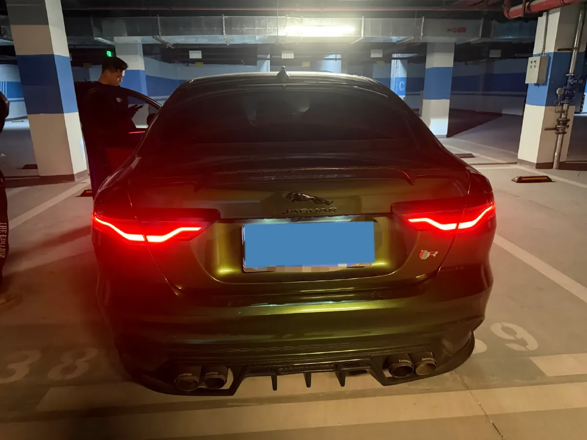 2020 Jaguar XEL 2.0T 200HP L4 8AT,autocango,china used car exporter,china ev exporter,chinese used car exporter,chinese used ev exporter