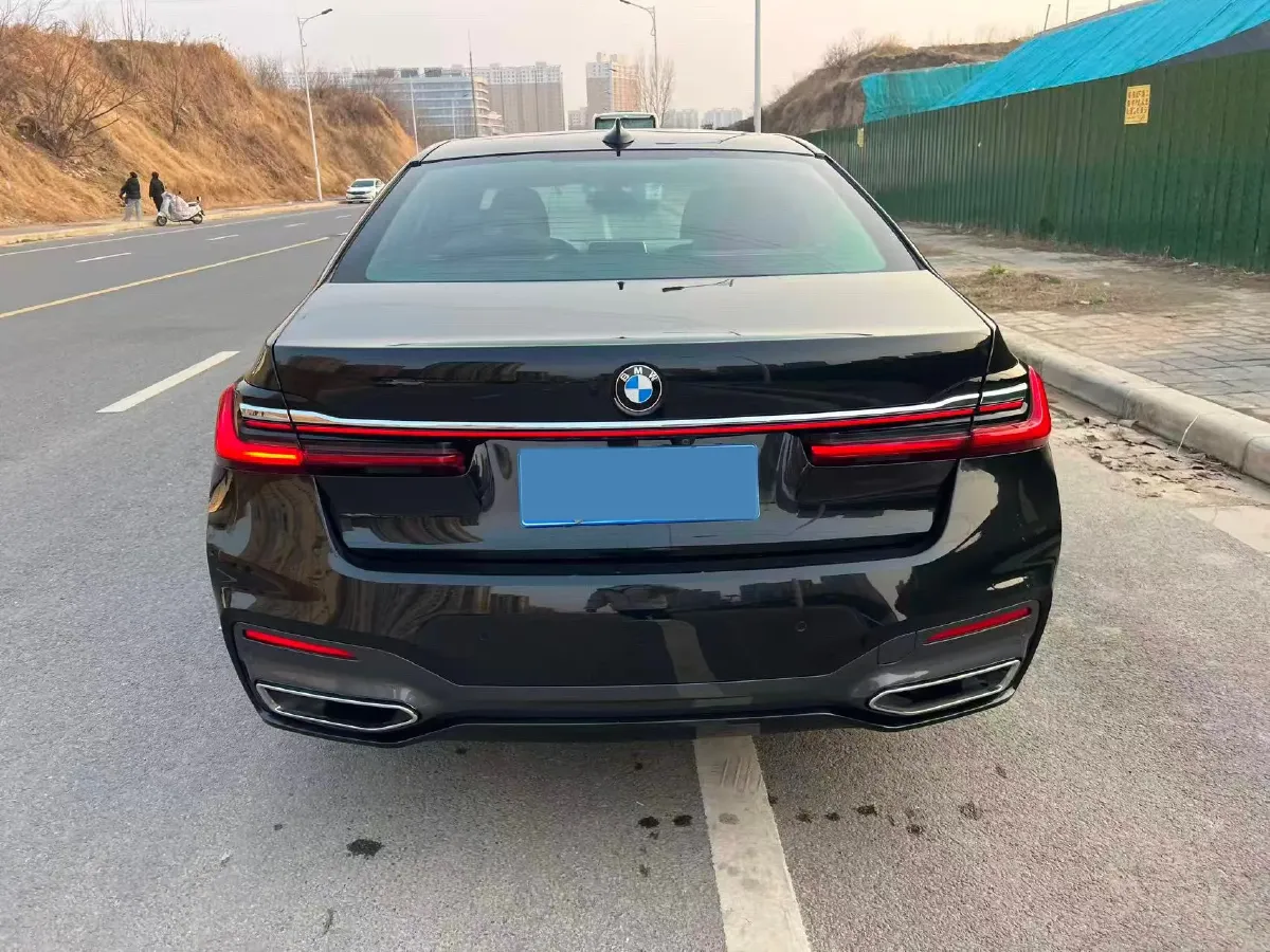 2019 BMW 7 Series 2.0T 265HP L4 8AT,autocango,china used car exporter,china ev exporter,chinese used car exporter,chinese used ev exporter