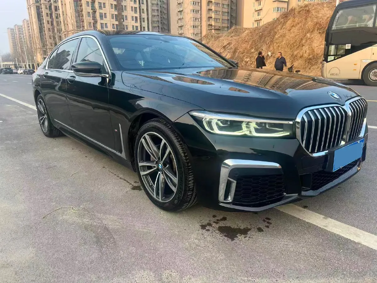 2019 BMW 7 Series 2.0T 265HP L4 8AT,autocango,china used car exporter,china ev exporter,chinese used car exporter,chinese used ev exporter