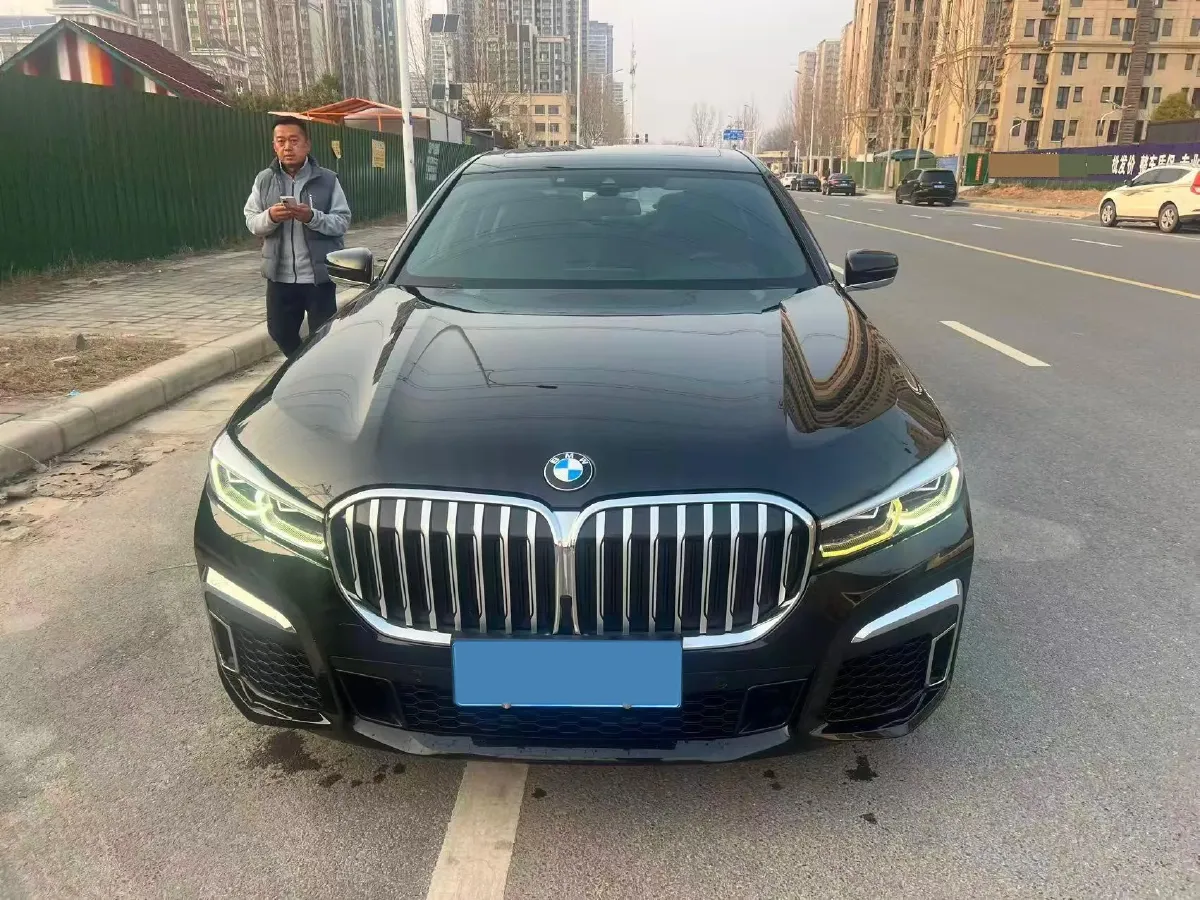 2019 BMW 7 Series 2.0T 265HP L4 8AT,autocango,china used car exporter,china ev exporter,chinese used car exporter,chinese used ev exporter