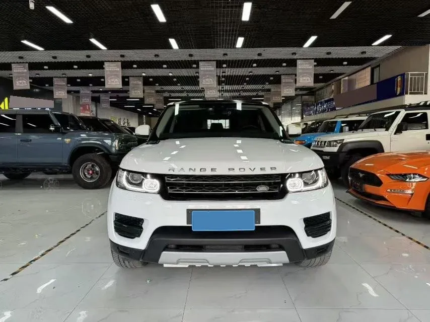 2014 Land Rover Range Rover Evoque 2.0T 241HP L4 9AT,autocango,china used car exporter,china ev exporter,chinese used car exporter,chinese used ev exporter