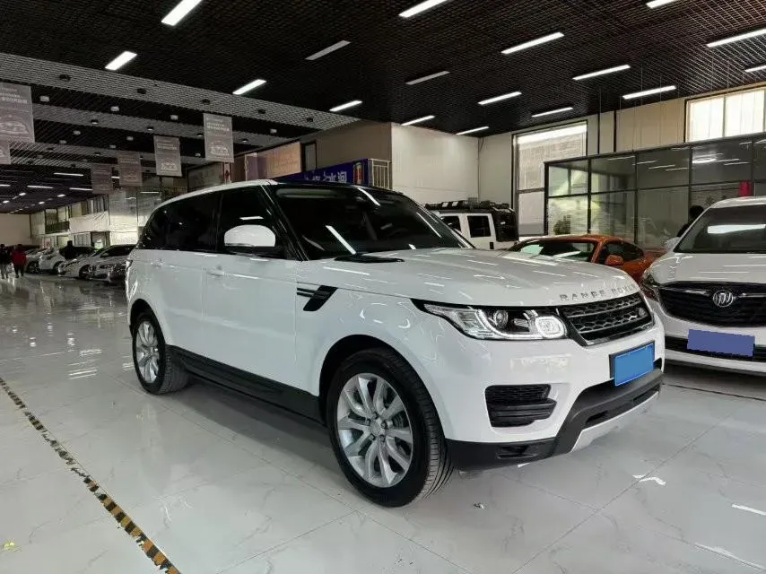 2014 Land Rover Range Rover Evoque 2.0T 241HP L4 9AT,autocango,china used car exporter,china ev exporter,chinese used car exporter,chinese used ev exporter