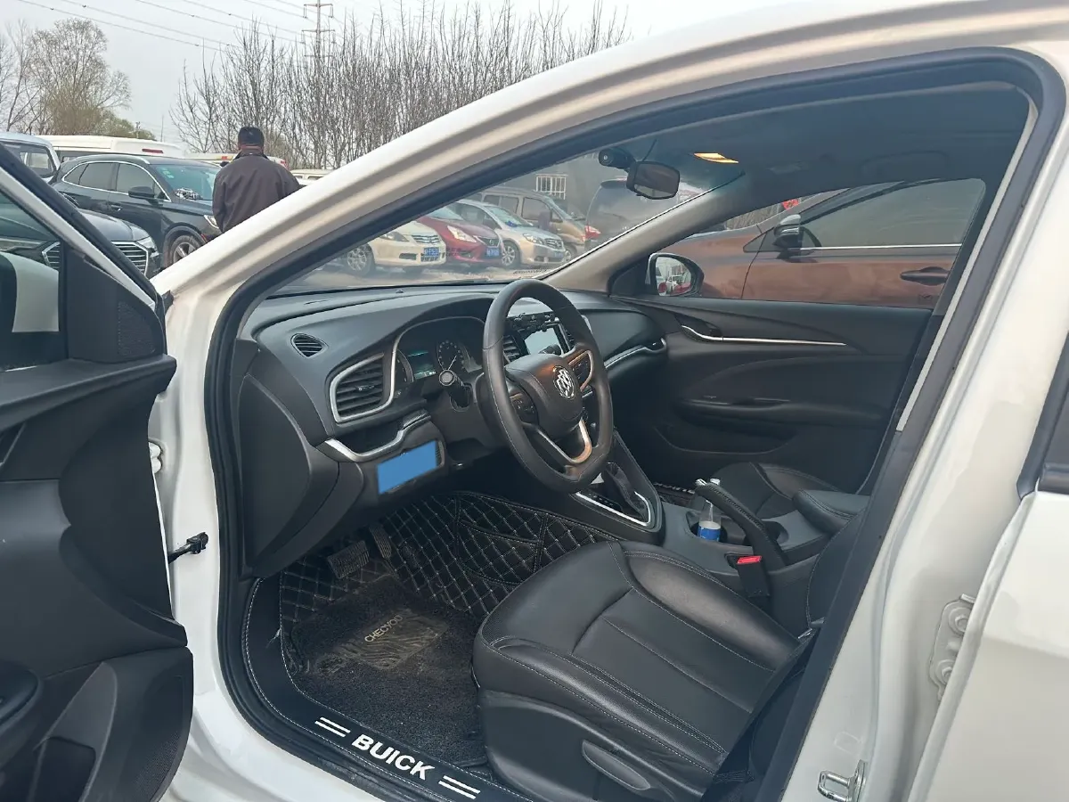 2020 Buick Encore 1.0T 125HP L3 6AT,autocango,china used car exporter,china ev exporter,chinese used car exporter,chinese used ev exporter