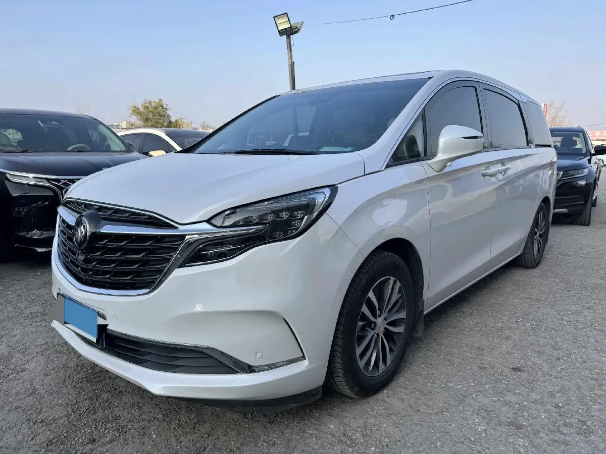 2022 Buick GL8 2.0T 237HP L4 9AT,autocango,china used car exporter,china ev exporter,chinese used car exporter,chinese used ev exporter