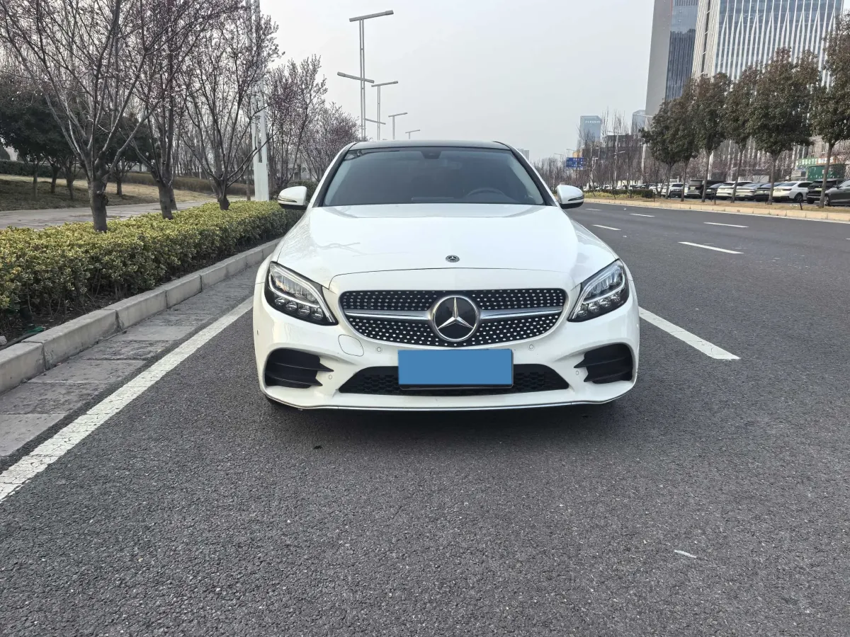 2021 Mercedes-Benz C Class 1.5T 184HP L4 9AT,autocango,china used car exporter,china ev exporter,chinese used car exporter,chinese used ev exporter