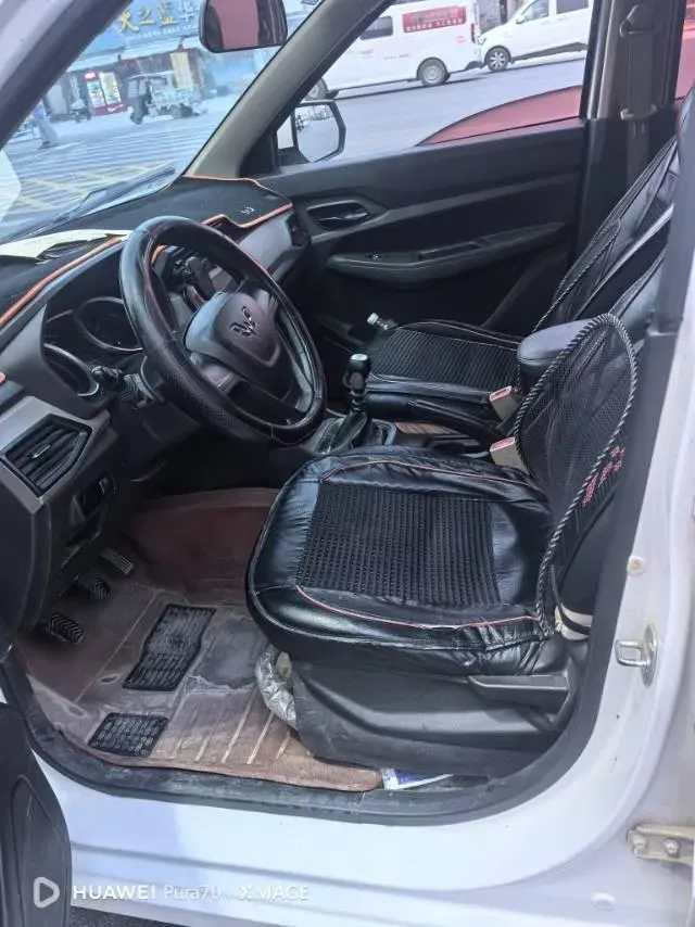 2019 WuLing HongGuang 1.5L 99HP L4 6MT,autocango,china used car exporter,china ev exporter,chinese used car exporter,chinese used ev exporter