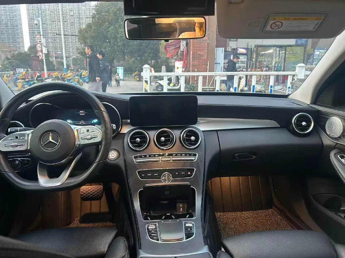 2021 Mercedes-Benz C Class 1.5T 184HP L4 9AT,autocango,china used car exporter,china ev exporter,chinese used car exporter,chinese used ev exporter