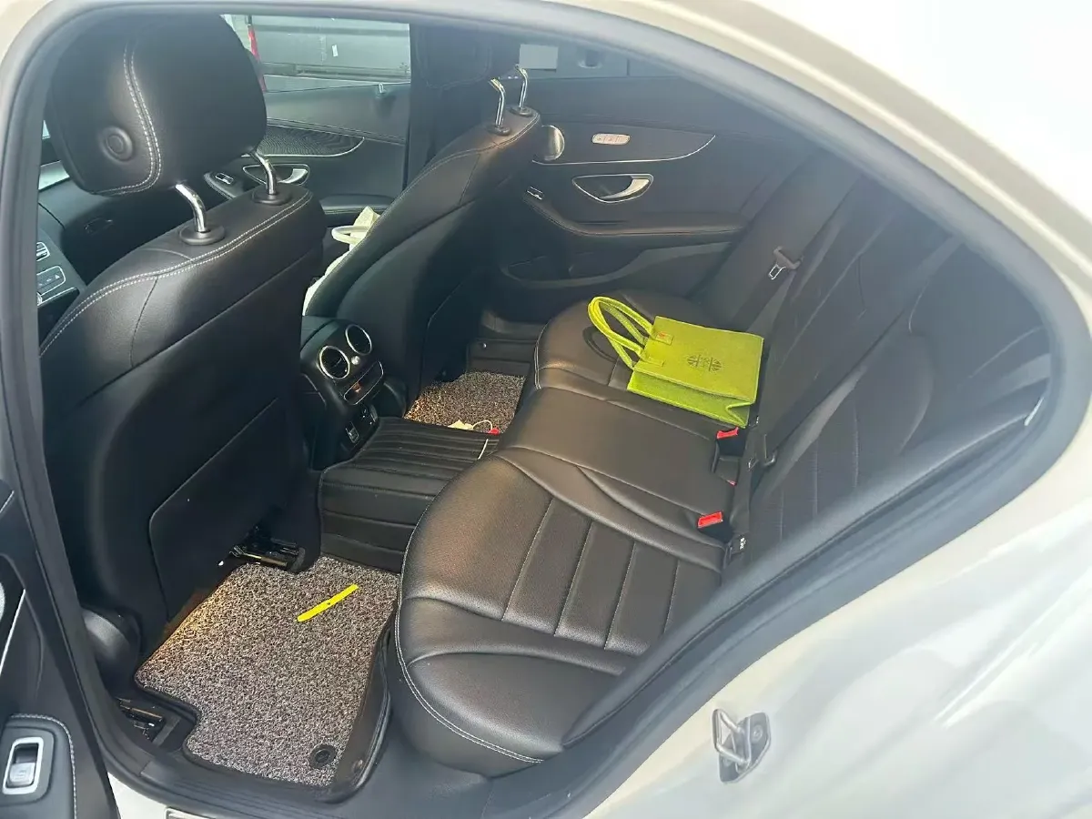 2021 Mercedes-Benz C Class 1.5T 184HP L4 9AT,autocango,china used car exporter,china ev exporter,chinese used car exporter,chinese used ev exporter