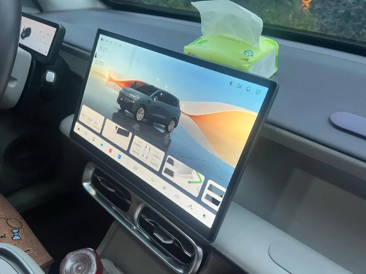 2025 Leapmotor B10 BEV 67.1KWH,autocango,china used car exporter,china ev exporter,chinese used car exporter,chinese used ev exporter