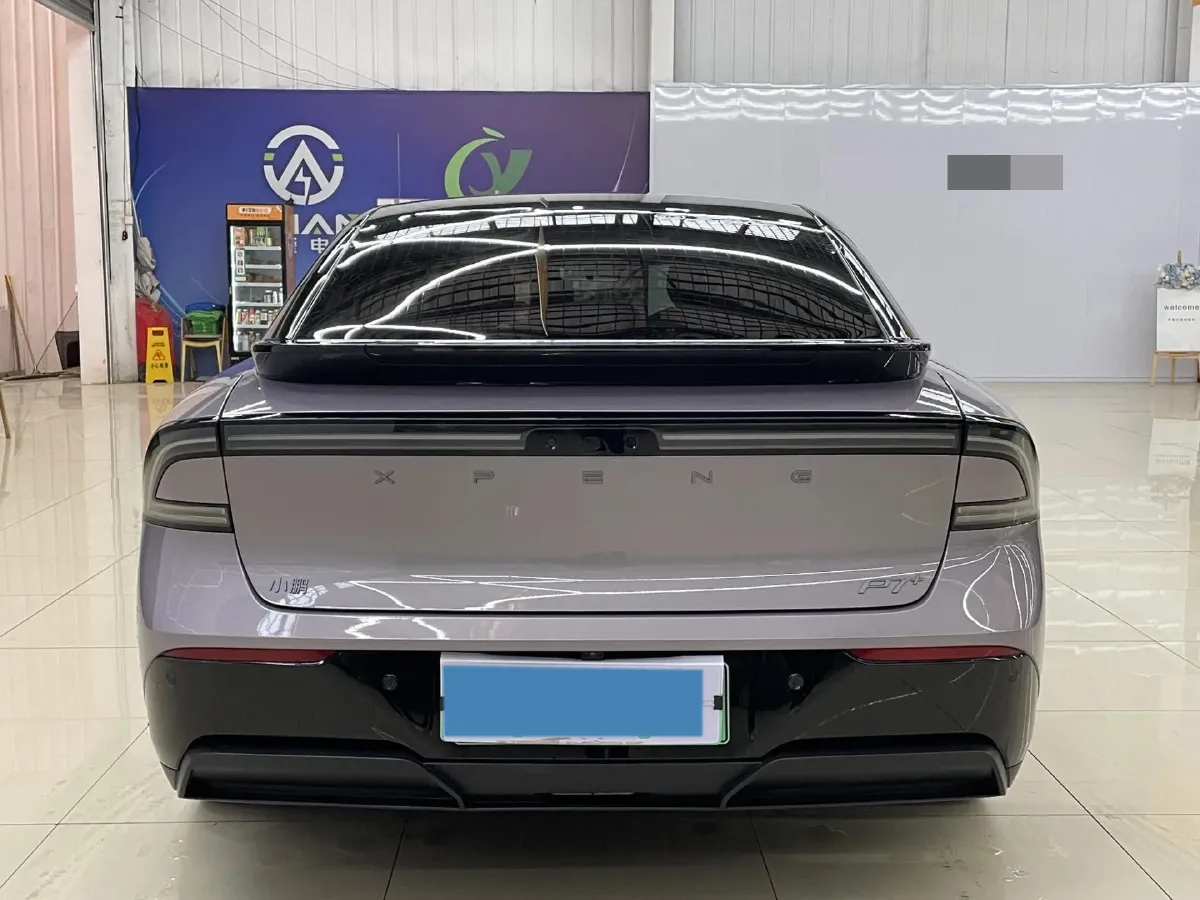 2024 Xpeng P7+ BEV 60.7KWH,autocango,china used car exporter,china ev exporter,chinese used car exporter,chinese used ev exporter
