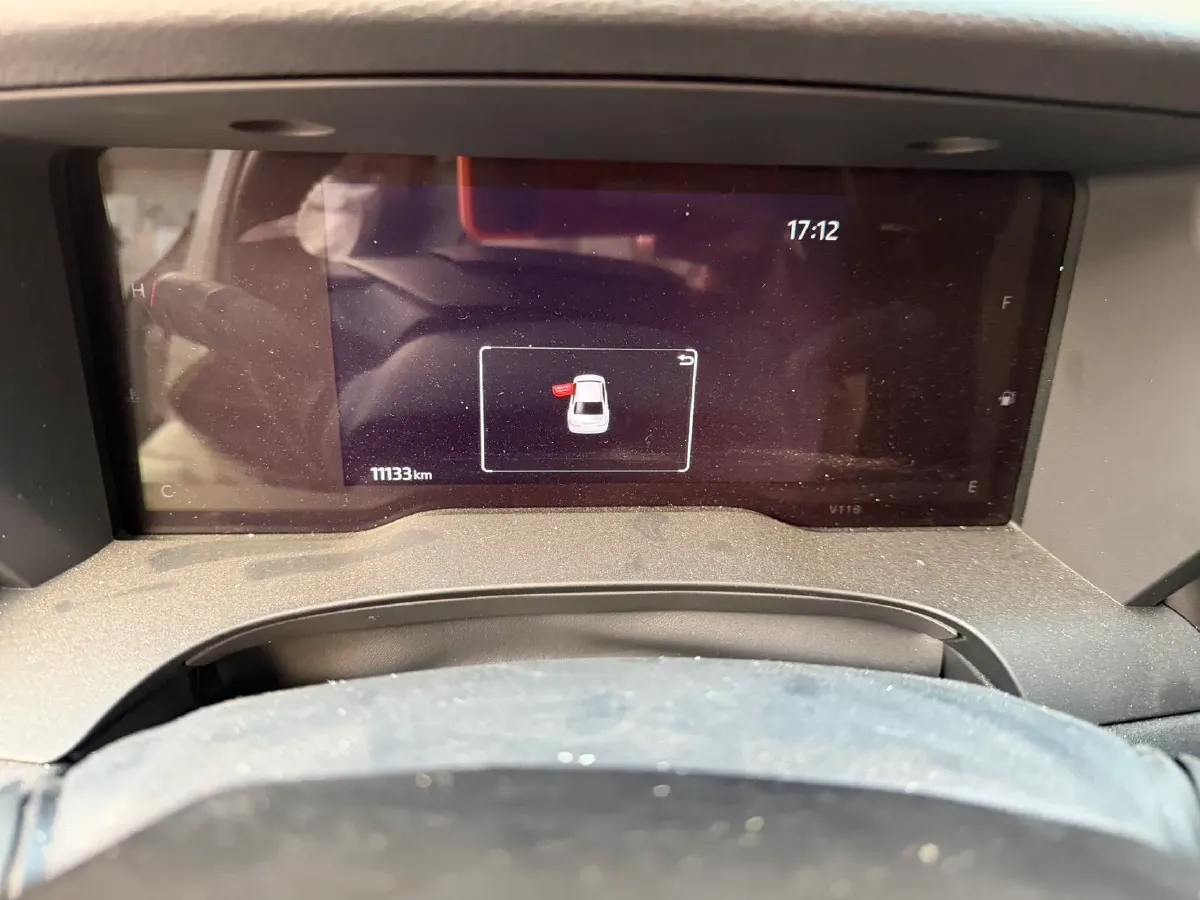 2024 Toyota Camry 2.0L 152HP L4 E-CVT Hybrid,autocango,china used car exporter,china ev exporter,chinese used car exporter,chinese used ev exporter