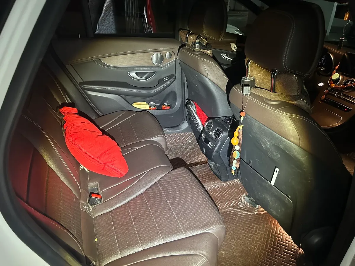 2020 Mercedes-Benz GLC Class 2.0T 258HP L4 9AT,autocango,china used car exporter,china ev exporter,chinese used car exporter,chinese used ev exporter