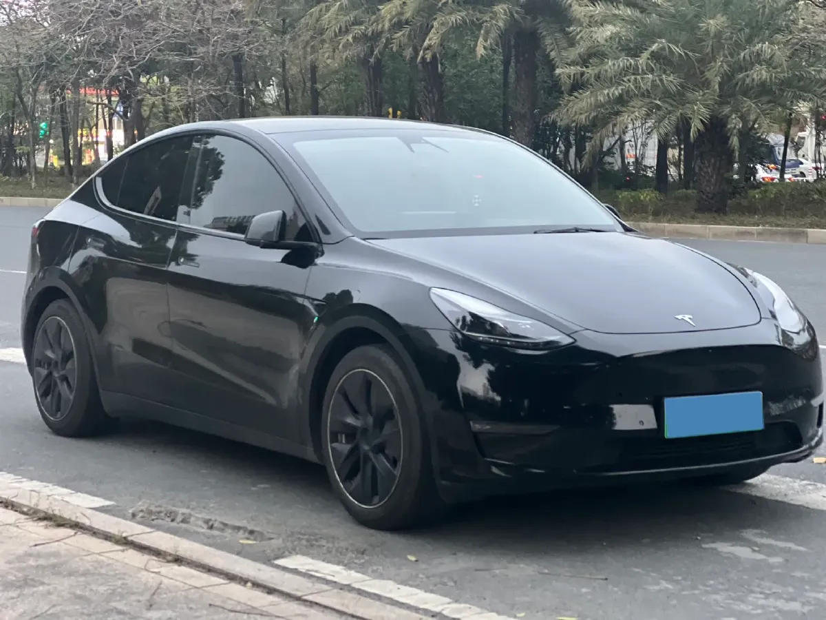 2021 MINI COUNTRYMAN 1.5T 136HP L3 8AT,autocango,china used car exporter,china ev exporter,chinese used car exporter,chinese used ev exporter