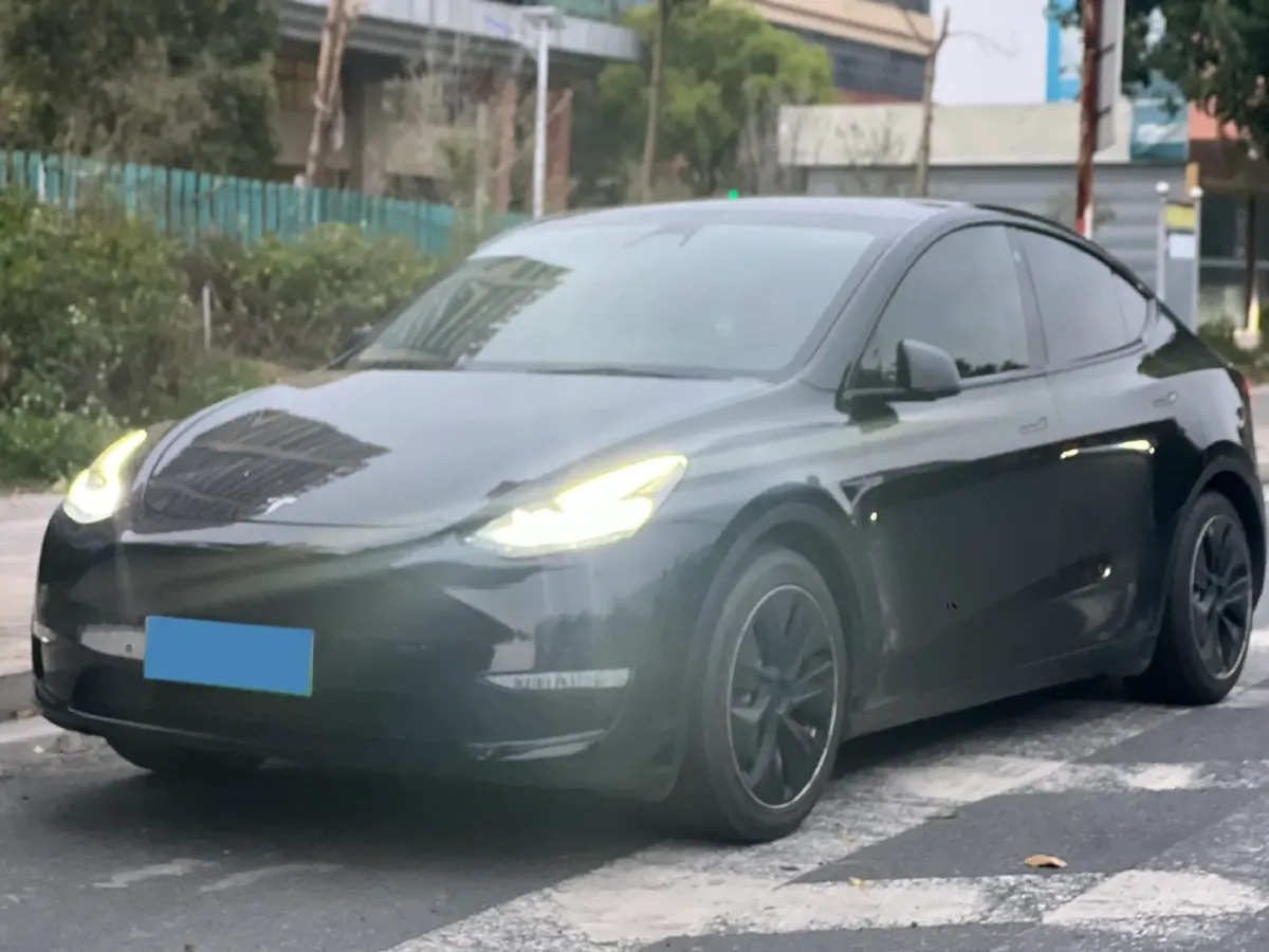 2021 MINI COUNTRYMAN 1.5T 136HP L3 8AT,autocango,china used car exporter,china ev exporter,chinese used car exporter,chinese used ev exporter